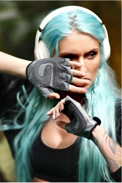 Gloves Silver